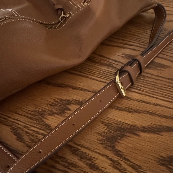 Lucky Brand Brown “Feyy” convertible crossbody/fanny pack leather bag NWT - Picture 8 of 8